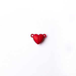 BROCHE CORAZON MAGNETICO ROJO